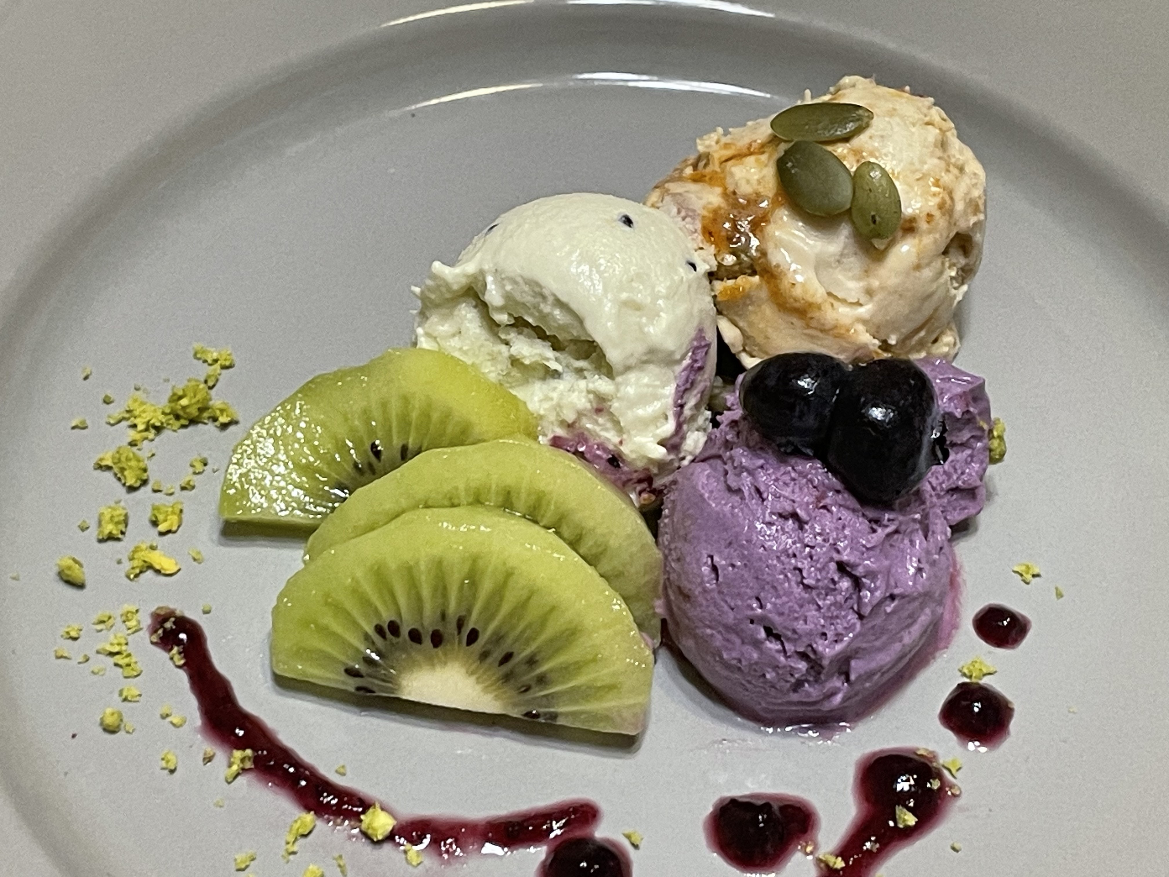 南部町のフルーツを使ったフルーツスイーツ